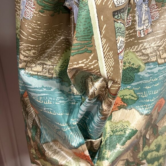 Waterproof, windproof, breathable all-weather zippered coat with hood - Picture 5 of 11